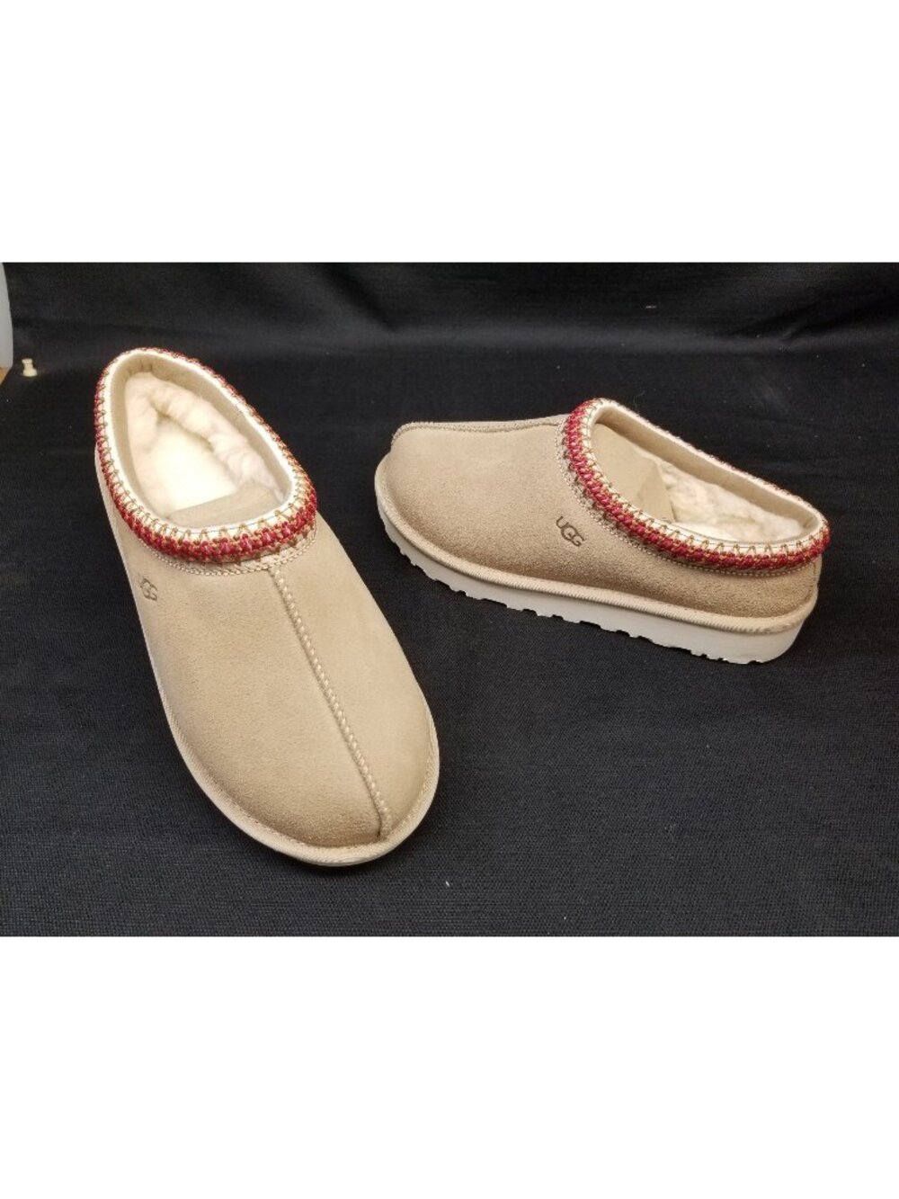 UGG Women's Tasman II Slippers Sand/Dark Cherry Size 7 NEW NO BOX!